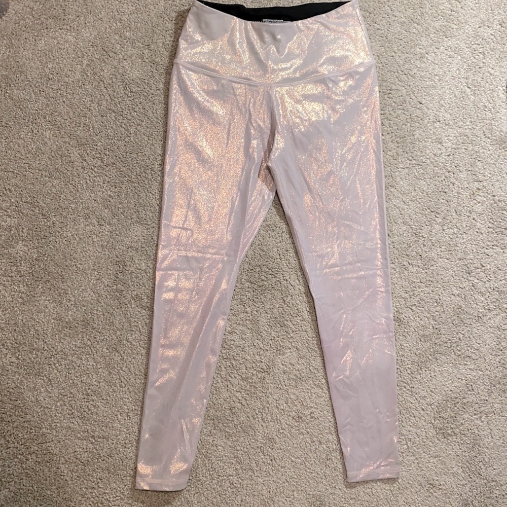 VICTORIA Sport sz Med. pink shimmer workout pants